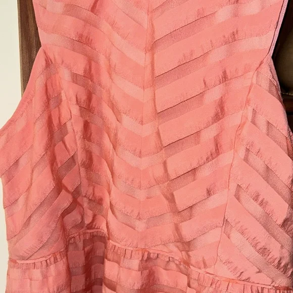 Ann Taylor Loft dress - Picture 2 of 8